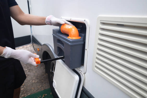 Best Portable restroom trailer rental  in Bloomingdale, NJ